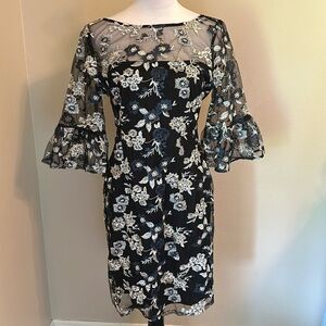 Sz6 Adrianna Papell navy cocktail/event dress with bell sleeves